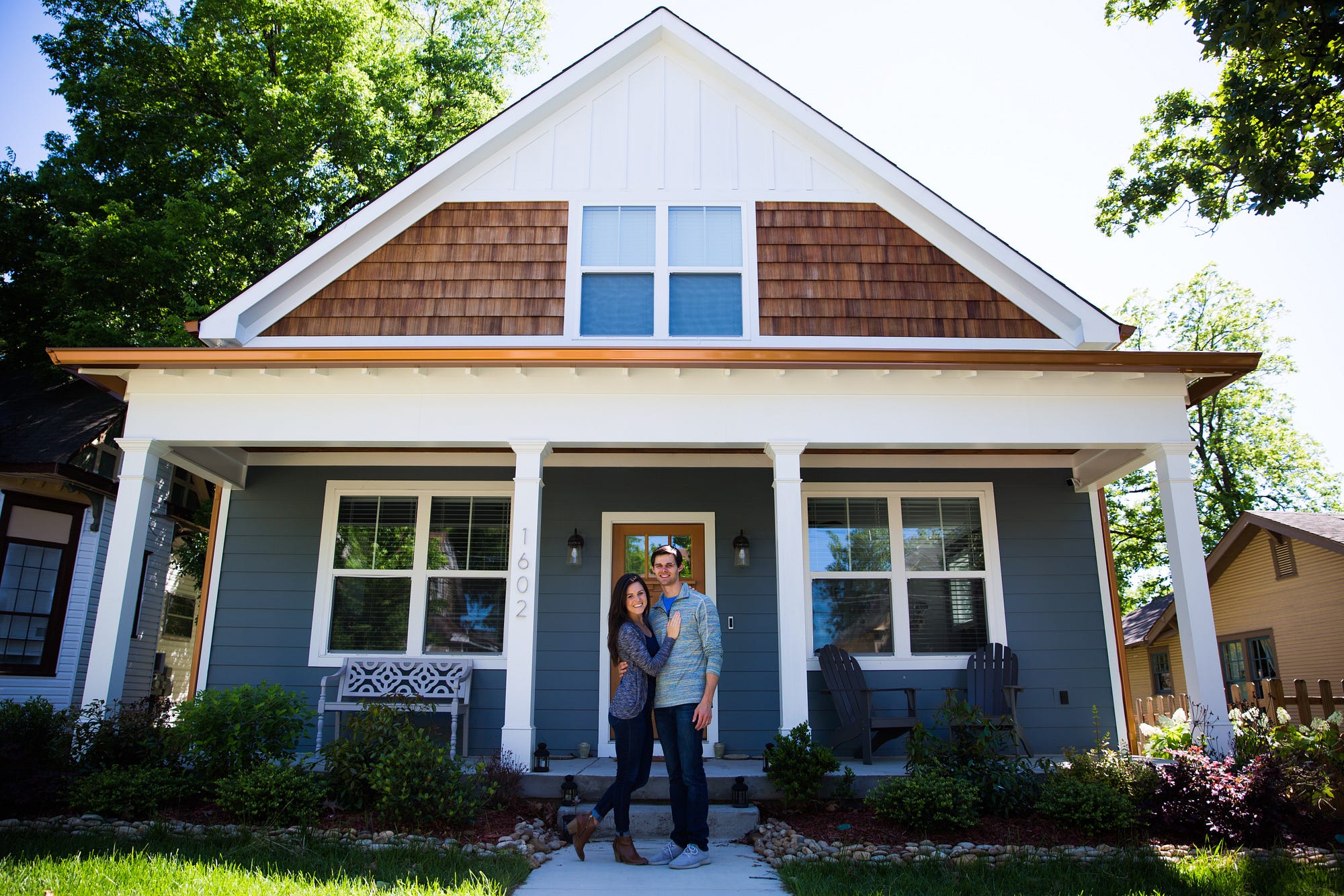 Are there any tips for selling a house fast without lowering the price?